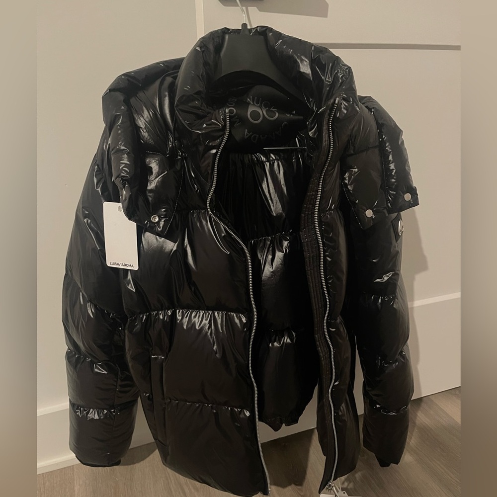 🚨SOLD🚨Moose Knuckles coat